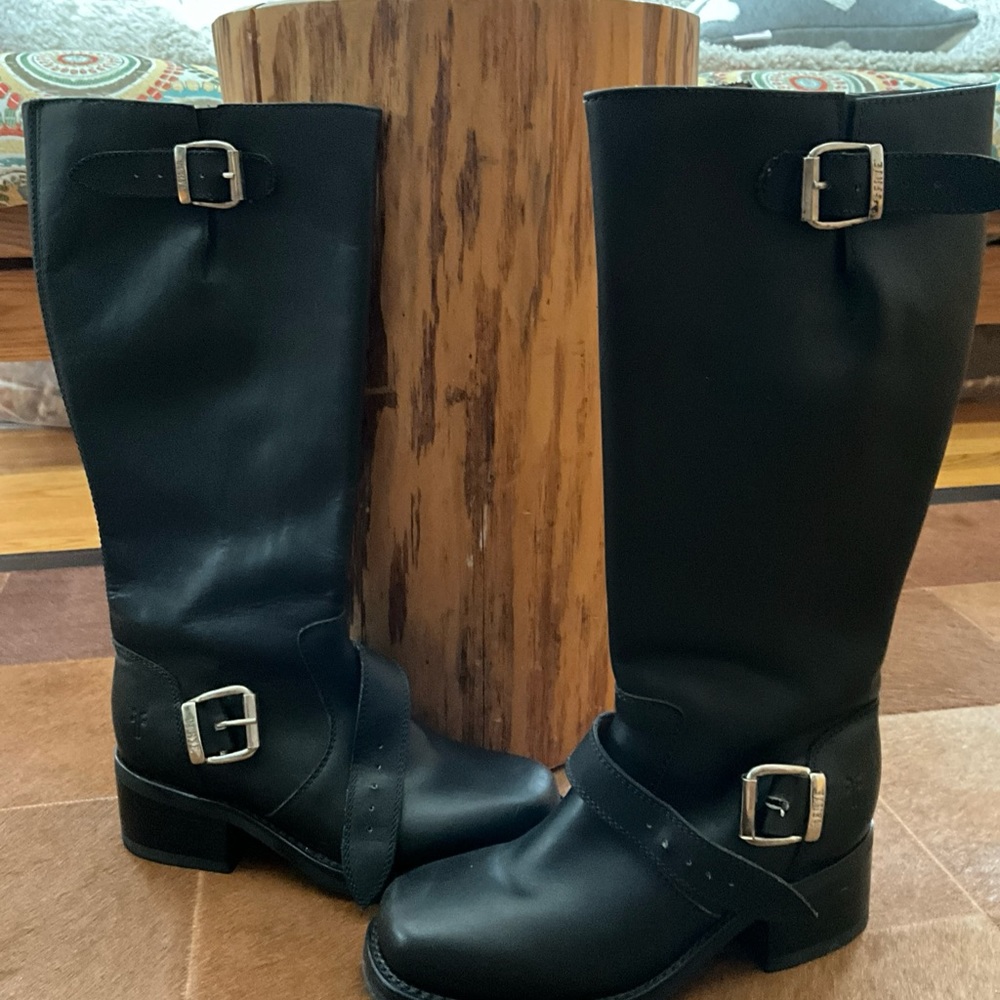 FRYE TALL BLACK BOOTS - SIZE 7